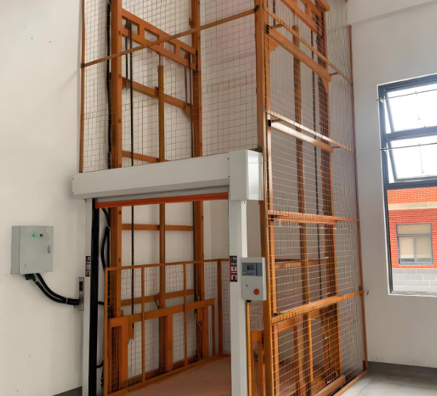 琼结升降货梯是特种设备码